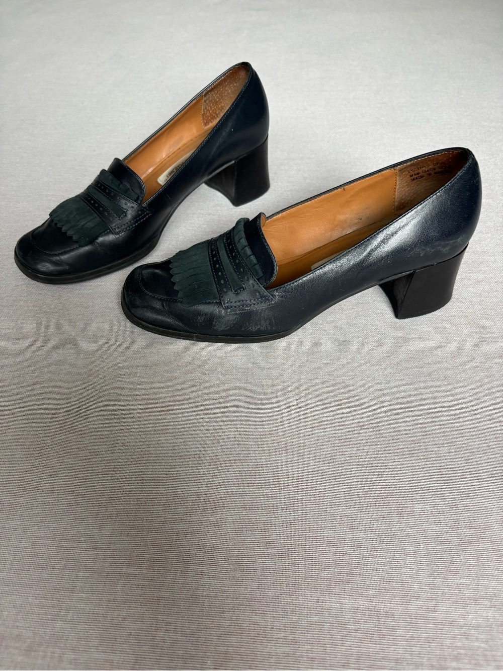 Etienne Aigner vintage navy leather shoes rockabilly academia loafers size 6.5